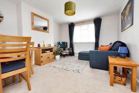 1 bedroom flat for sale, Lawrence Road, Wrington, BS40