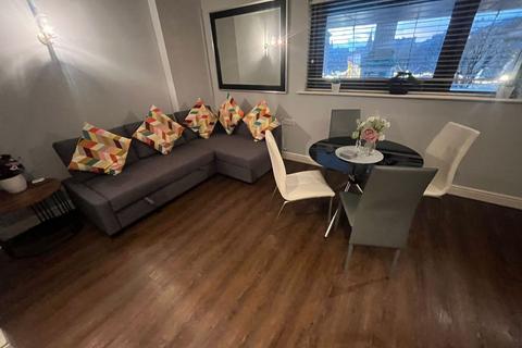 1 bedroom apartment to rent, London Road, 3B Commutation Plaza, L3