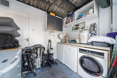 2 bedroom bungalow for sale, Rectory Road, Swanscombe, Kent