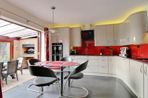 5 bedroom detached house for sale, Hawkesworth Drive, Kenilworth, CV8