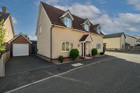 4 bedroom detached house for sale - Park Green, Norwich NR9