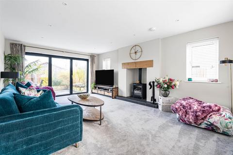 4 bedroom detached house for sale, Stretham Road, Wicken CB7