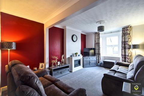 undefined, Elmbridge Road, Longlevens