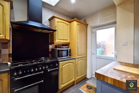 undefined, Elmbridge Road, Longlevens