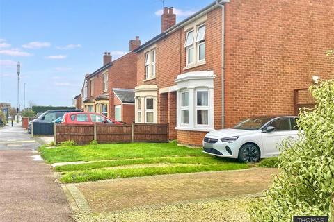 undefined, Elmbridge Road, Longlevens