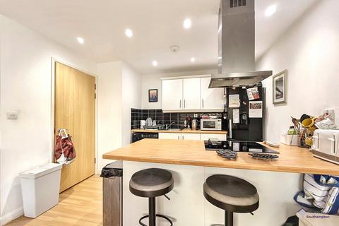 1 bedroom flat for sale, Gull Coppice