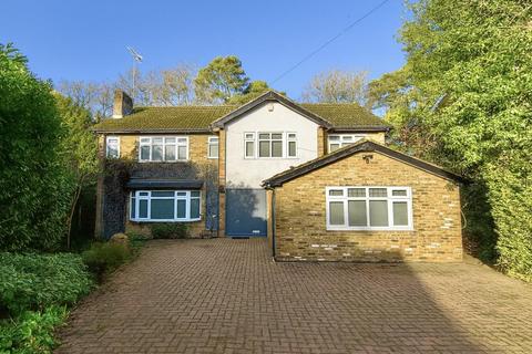 5 bedroom detached house for sale, Florida Close, Bushey WD23