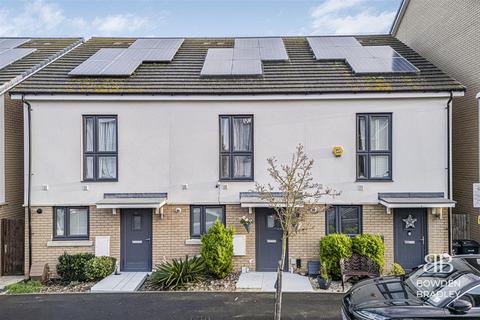 2 bedroom terraced house for sale, Reservoir Way, Hainault