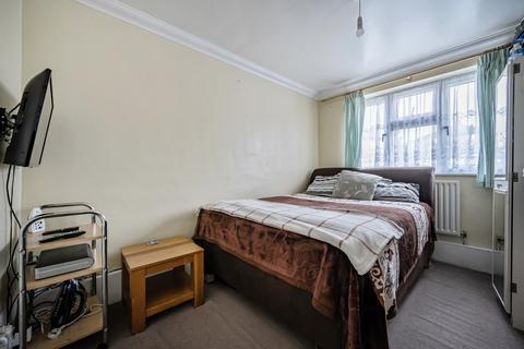 3 bedroom maisonette for sale, Peter Street, Gravesend, Kent