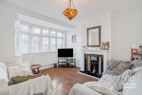 undefined, Walden Way, Ilford, IG6
