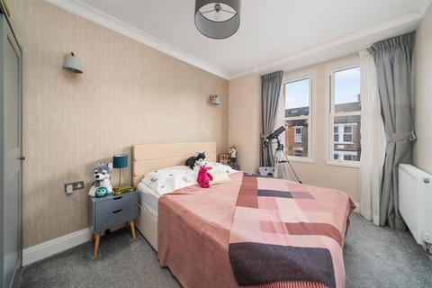 3 bedroom terraced house for sale, Dorien Road, Raynes Park SW20