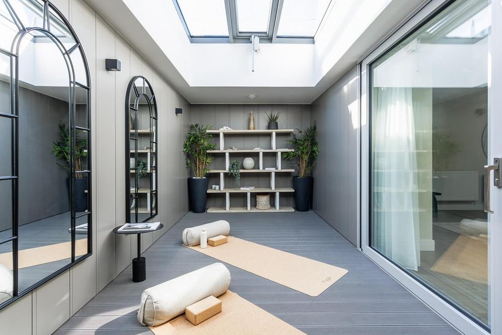 Entertaining Space