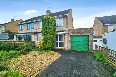3 bedroom semi-detached house for sale, Leaze Close, Berkeley