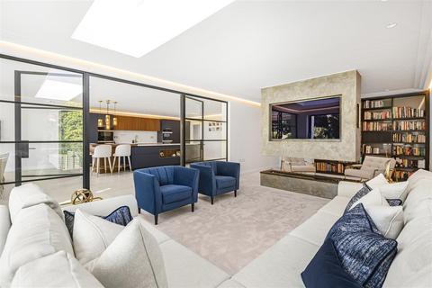 undefined, Oakleigh Park South, Whetstone