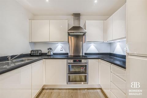 1 bedroom flat for sale, Marine Crescent, Echo House, IG6