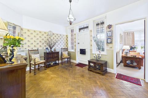 4 bedroom semi-detached house for sale, Guilford Road, Leicester City LE2
