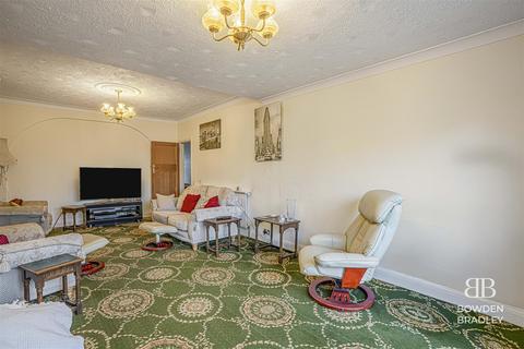 undefined, Peaketon Avenue, Redbridge