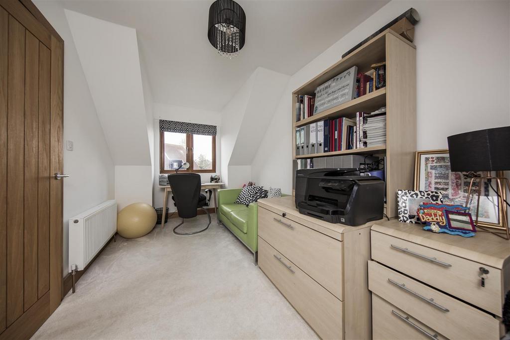 Study/Bedroom 5