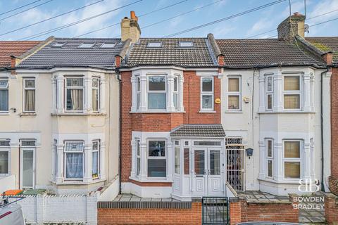 4 bedroom terraced house for sale, Northfield Road, London, E6