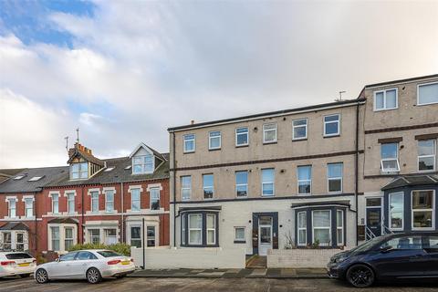 undefined, North Parade, Whitley Bay