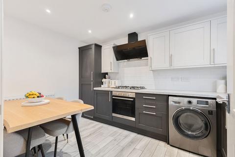 undefined, Fir Tree Court, Knottingley  WF11
