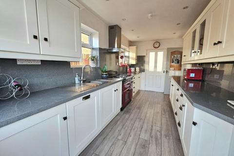 3 bedroom detached house for sale, Broadmere Close, Dursley