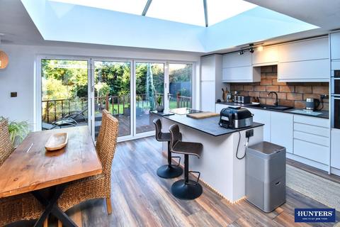 3 bedroom detached house for sale, Shenley Road, Wigston