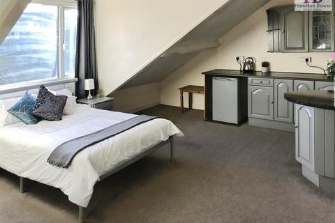 1 bedroom in a house share to rent, Park Grove, Shipley