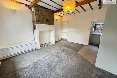 2 bedroom terraced house to rent, Lydgate, Northowram, Halifax