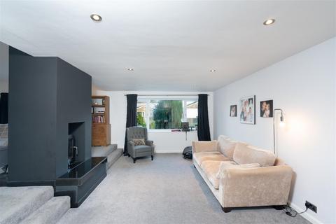 4 bedroom detached house for sale, Bingley Bank, Leeds LS17