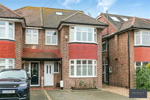 4 bedroom semi-detached house for sale, Cottimore Avenue, Walton-on-Thames, Surrey, KT12