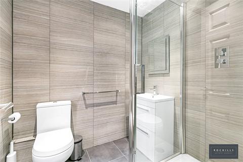 undefined, Cottimore Avenue, Walton-on-Thames, Surrey, KT12