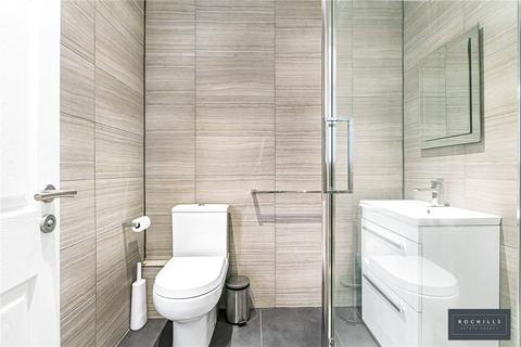 undefined, Cottimore Avenue, Walton-on-Thames, Surrey, KT12