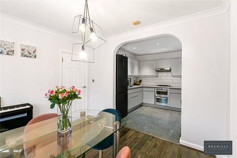 undefined, Cottimore Avenue, Walton-on-Thames, Surrey, KT12