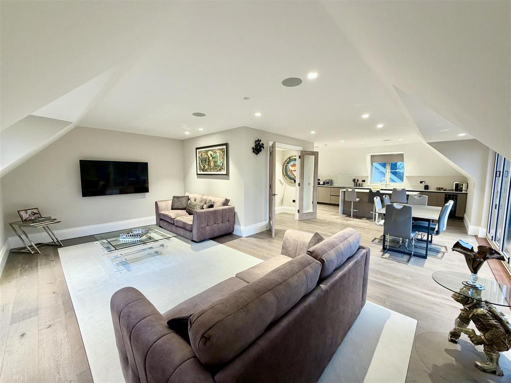Living Room: