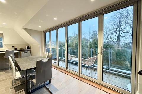 2 bedroom apartment for sale, Elizabeth Grove, Bushey Heath WD23