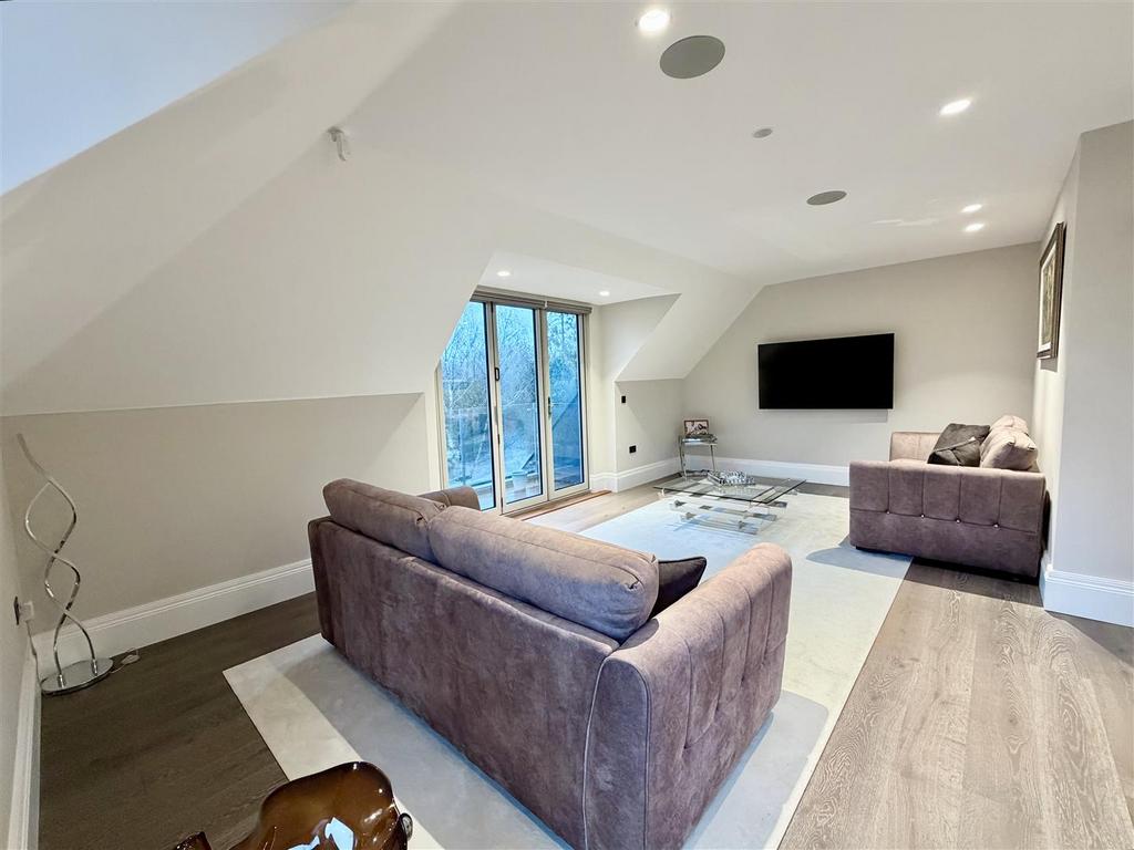 Living Room: