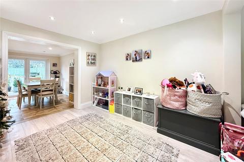 4 bedroom semi-detached house for sale, College Road, Hextable, Kent, BR8