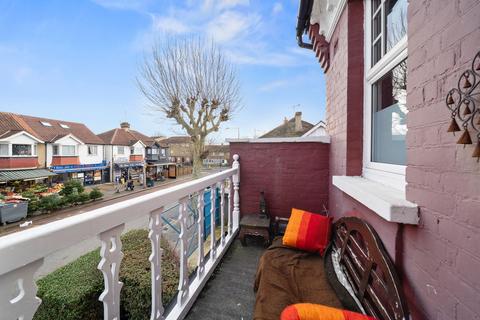1 bedroom flat for sale, Hamilton Road, London, NW10 1NX
