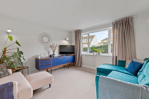 5 bedroom semi-detached house for sale, Rombalds Crescent, Silsden, Keighley, West Yorkshire, BD20