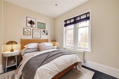 2 bedroom apartment for sale, Holland Park Road, Holland Park, London, W14