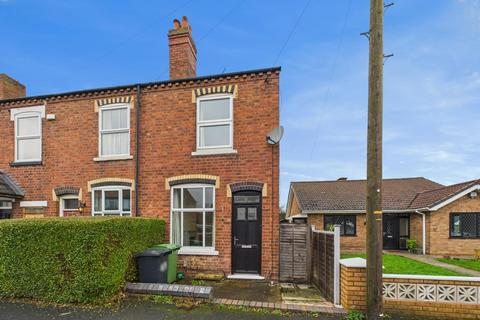 2 bedroom end of terrace house to rent, Charles Road, Stourbridge