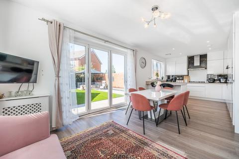 4 bedroom detached house for sale, Wokingham RG41
