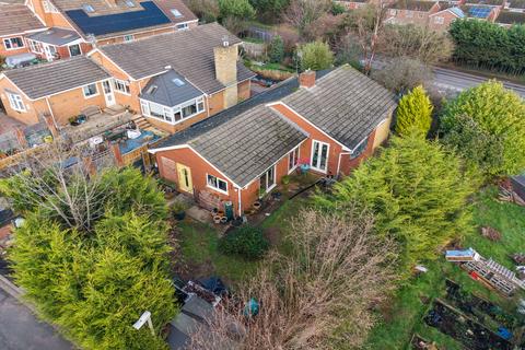 3 bedroom detached bungalow for sale, Worcester WR2