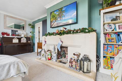3 bedroom detached bungalow for sale, Worcester WR2