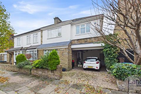 Halifax Road, Enfield