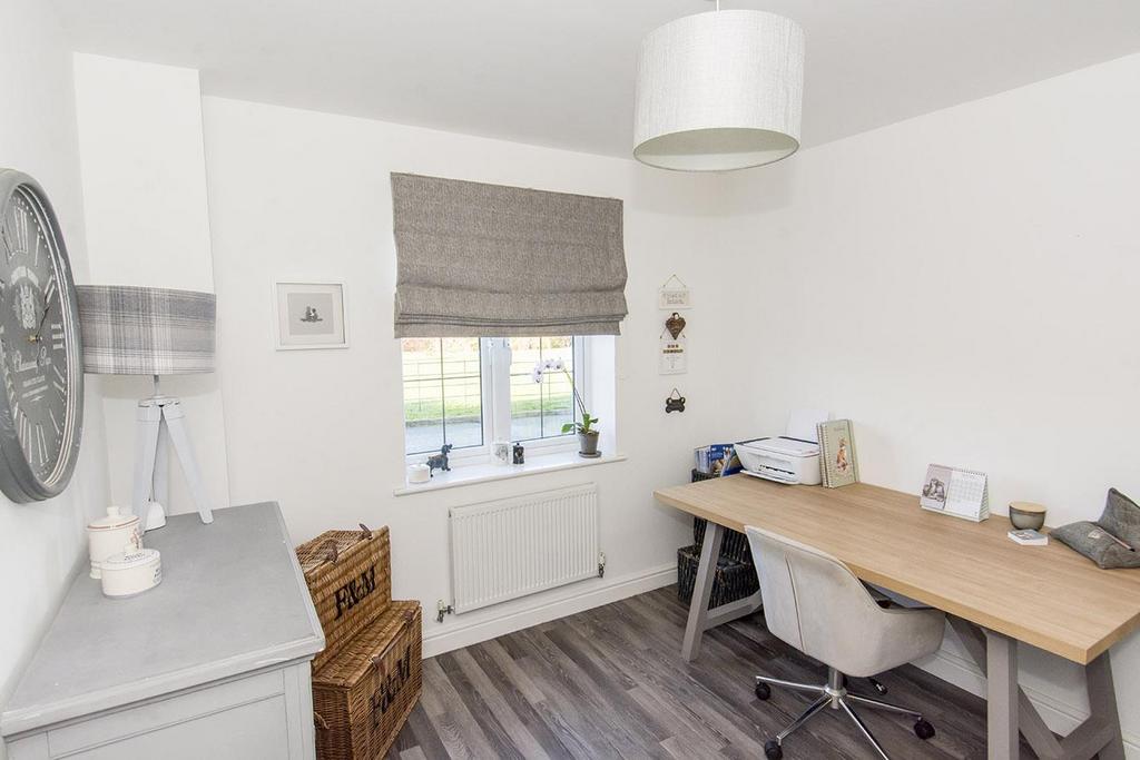 Family Room/ Office