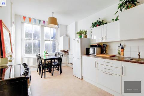 2 bedroom apartment to rent, Jedburgh Street, Battersea