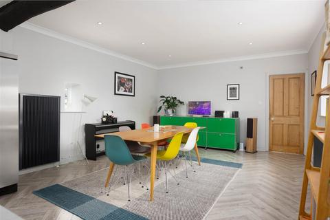 4 bedroom detached house for sale, Leeds Road, Tadcaster LS24