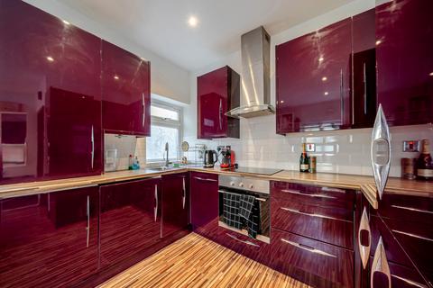 3 bedroom apartment for sale, Thornford Road, London